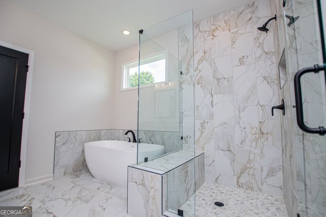 127 Woodford Drive, Roopville, GA 30170