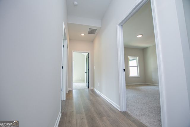 127 Woodford Drive, Roopville, GA 30170