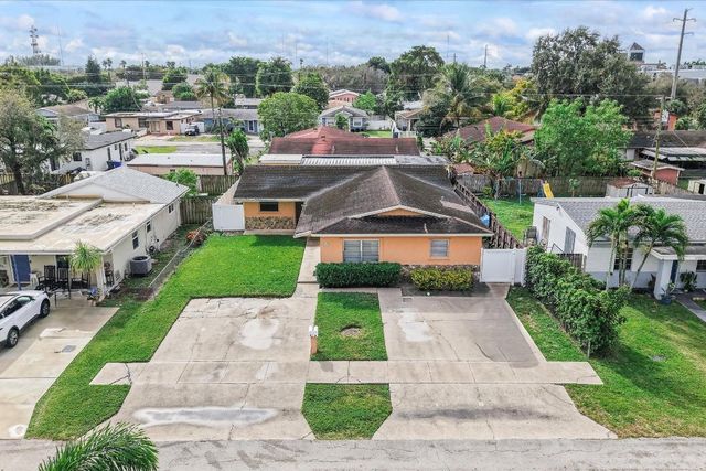 6324 Fillmore Street, Hollywood, FL 33024