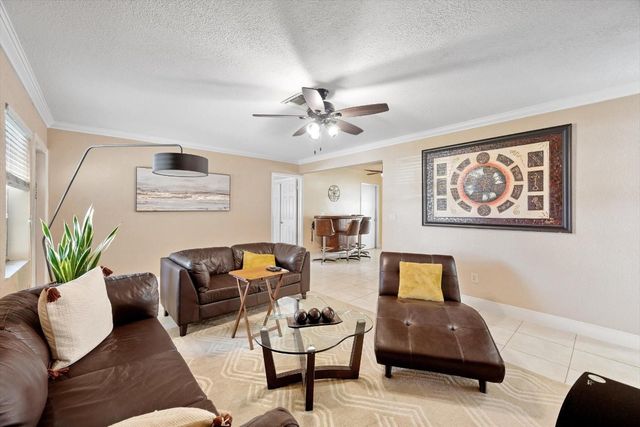 6324 Fillmore Street, Hollywood, FL 33024