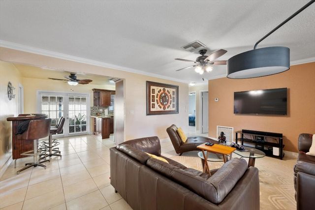 6324 Fillmore Street, Hollywood, FL 33024