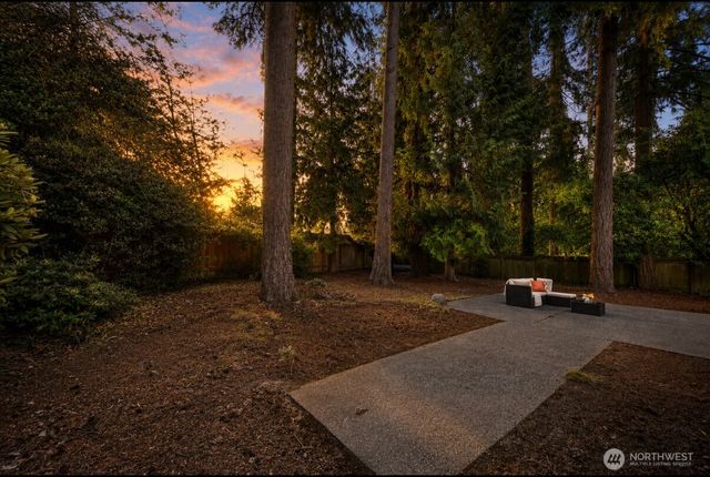 14417 119th Place NE, Kirkland, WA 98034
