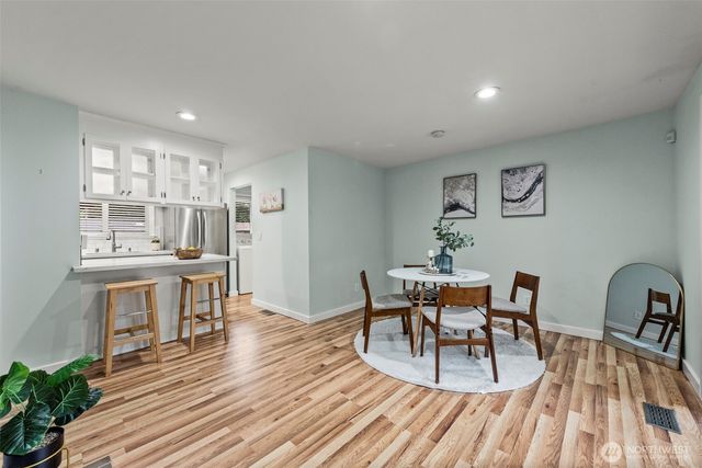 14417 119th Place NE, Kirkland, WA 98034