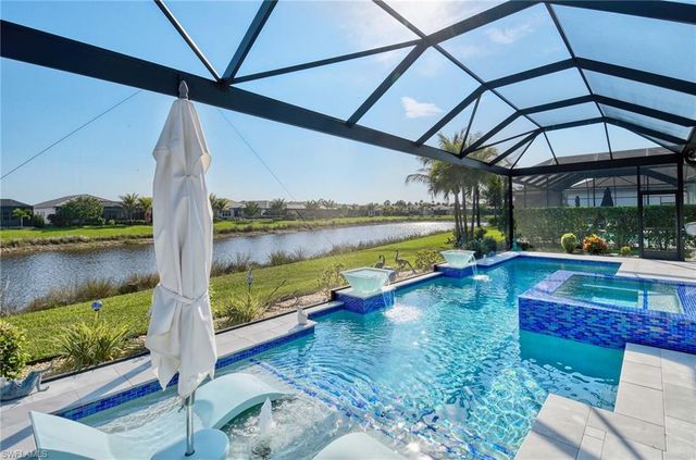 11724 Peony TER, Naples, FL 34120