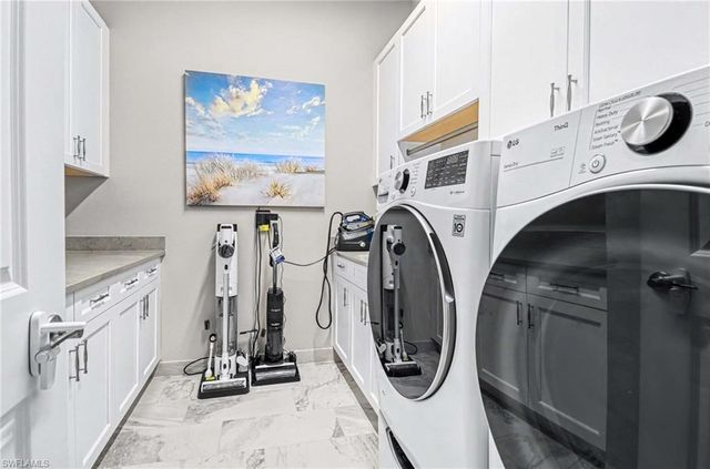 11724 Peony TER, Naples, FL 34120