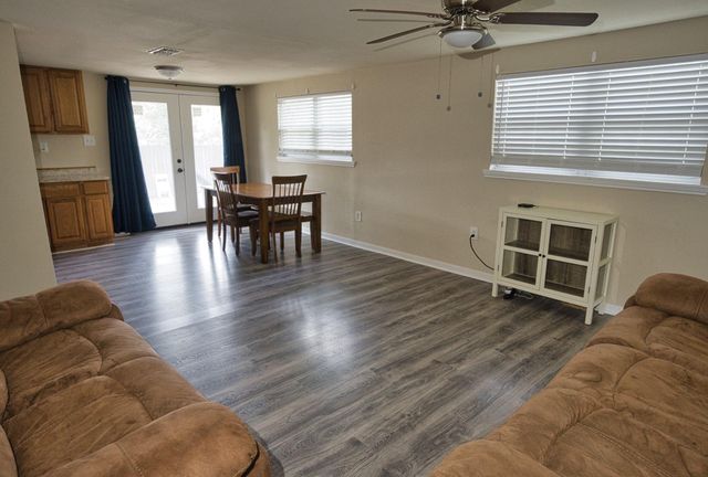 111 Georgia Street, Brazoria, TX 77422