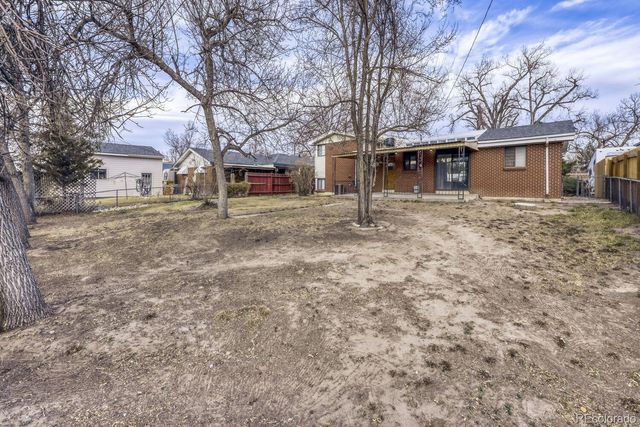 2331 Zion Street, Aurora, CO 80011