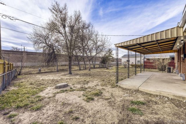 2331 Zion Street, Aurora, CO 80011