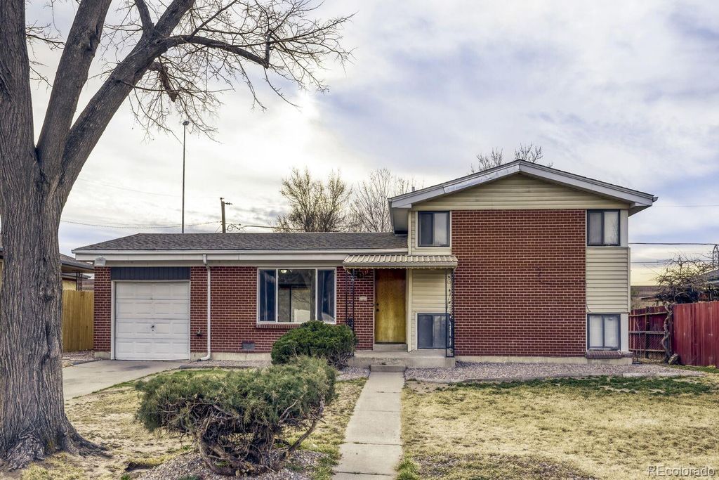 2331 Zion Street, Aurora, CO 80011