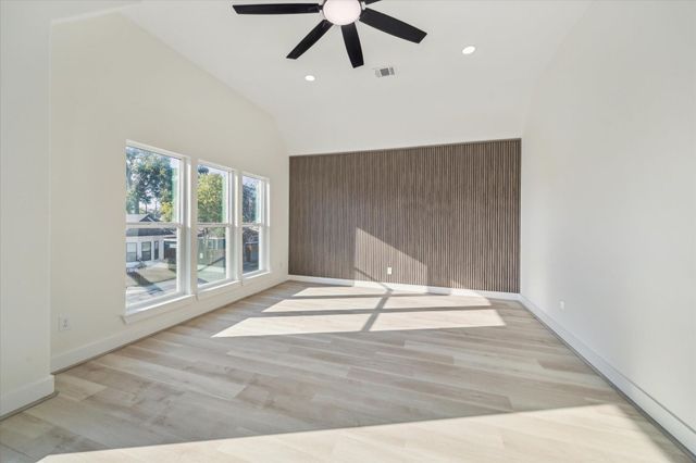 304 Enid Street, Houston, TX 77009