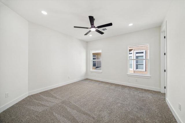 304 Enid Street, Houston, TX 77009