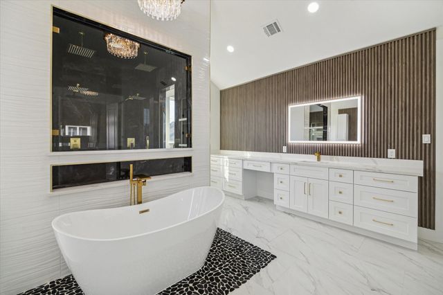 304 Enid Street, Houston, TX 77009