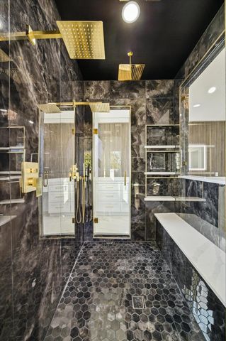 304 Enid Street, Houston, TX 77009