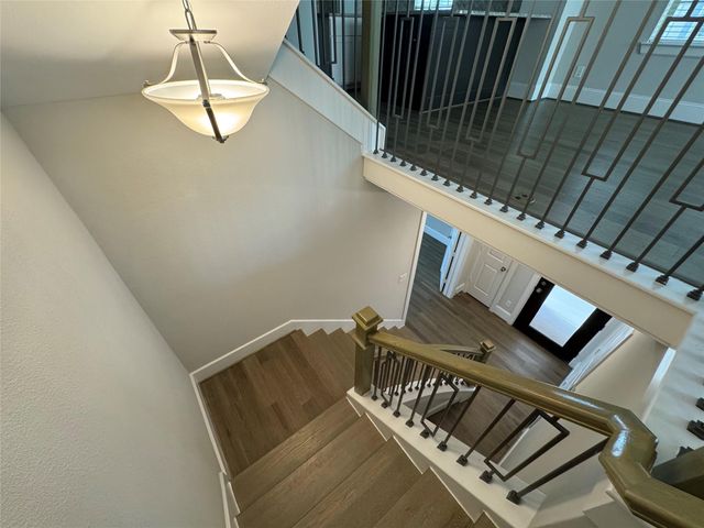 6755 Highclere Manor Lane, Houston, TX 77055