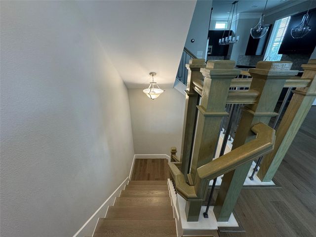 6755 Highclere Manor Lane, Houston, TX 77055