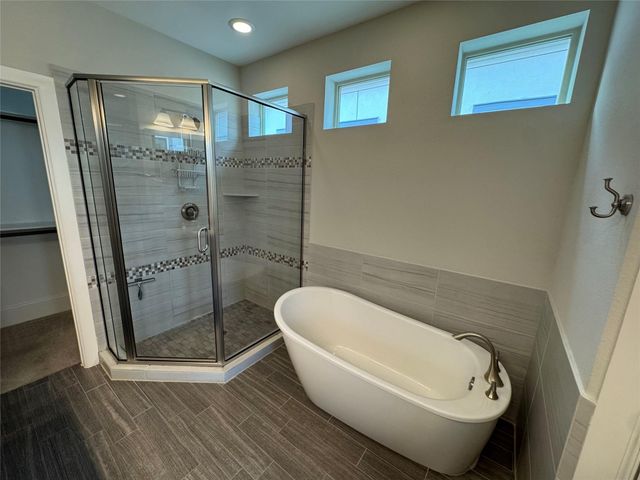 6755 Highclere Manor Lane, Houston, TX 77055