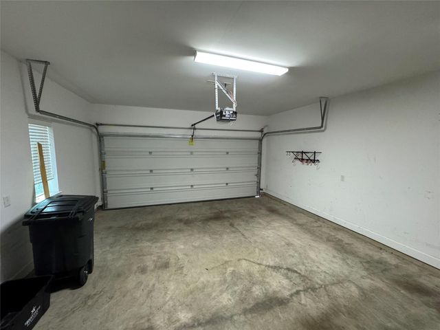 6755 Highclere Manor Lane, Houston, TX 77055