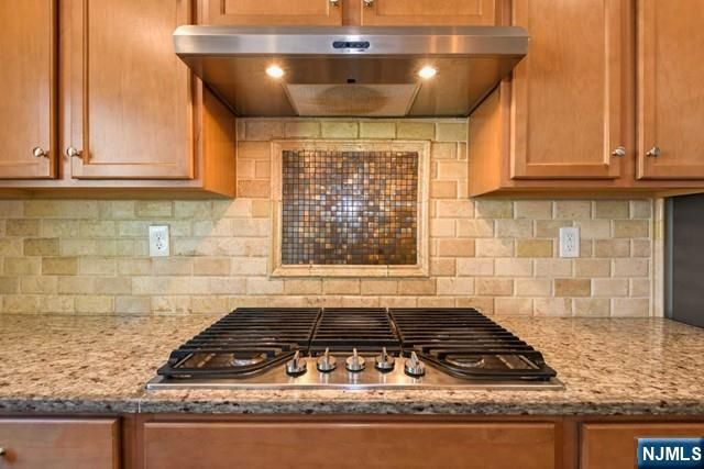 70 Truman Drive, Wood Ridge, NJ 07075