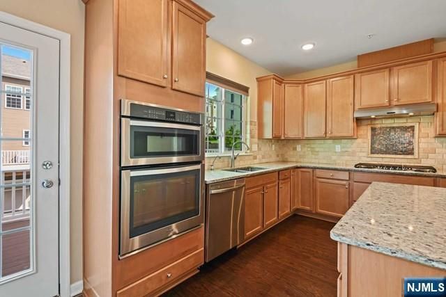 70 Truman Drive, Wood Ridge, NJ 07075