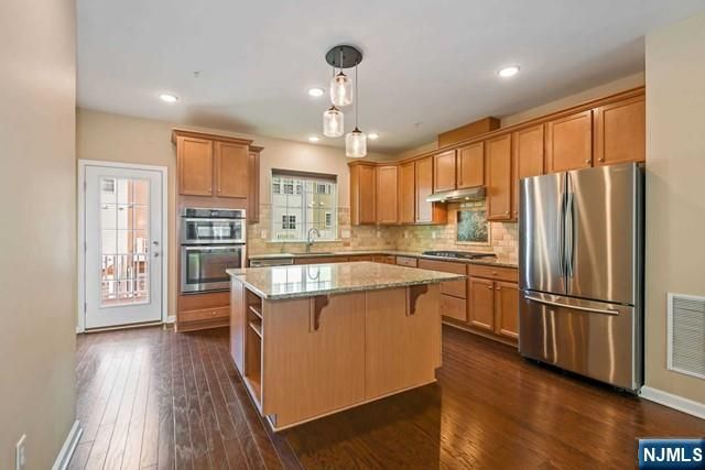 70 Truman Drive, Wood Ridge, NJ 07075