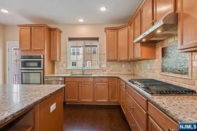 70 Truman Drive, Wood Ridge, NJ 07075