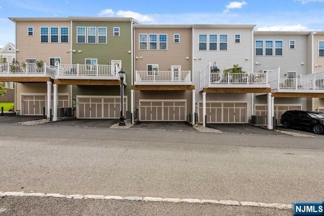 70 Truman Drive, Wood Ridge, NJ 07075