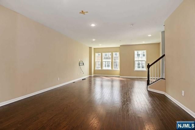 70 Truman Drive, Wood Ridge, NJ 07075
