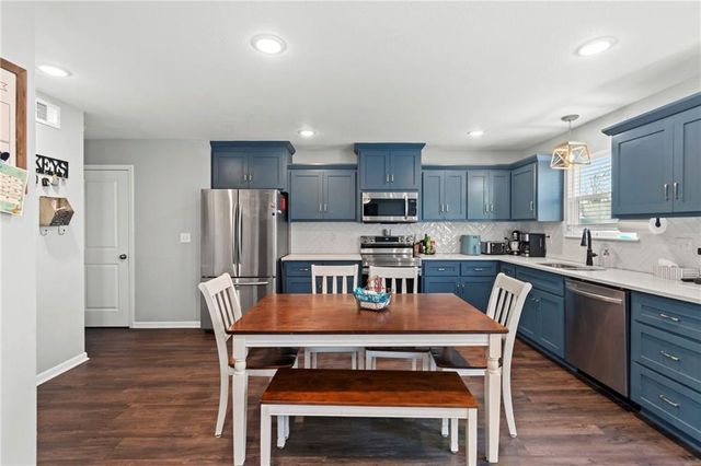 3611 NE 82nd Street, Kansas City, MO 64119