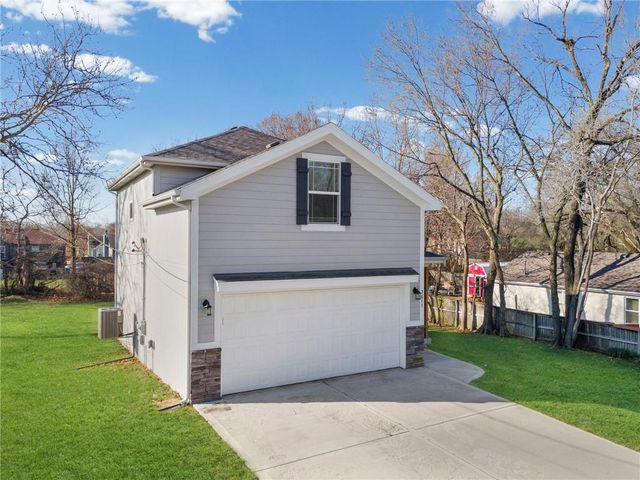 3611 NE 82nd Street, Kansas City, MO 64119