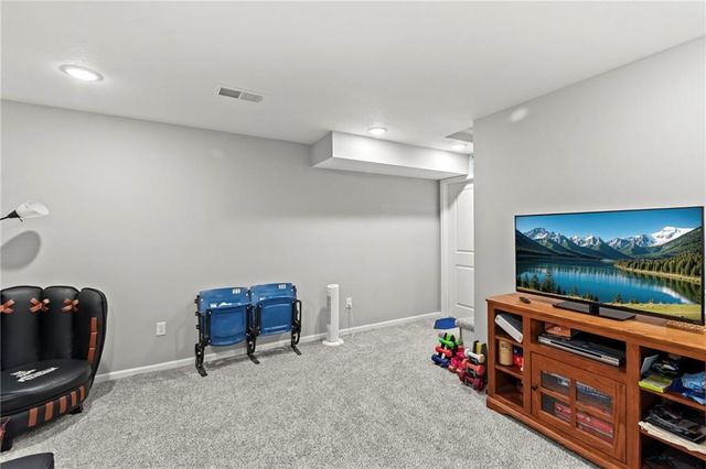 3611 NE 82nd Street, Kansas City, MO 64119