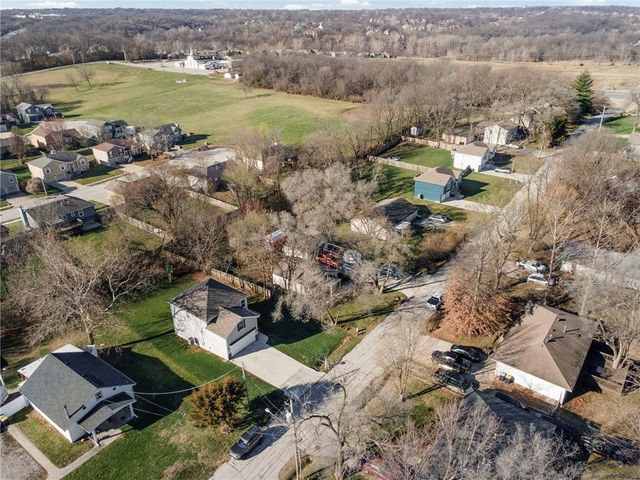 3611 NE 82nd Street, Kansas City, MO 64119