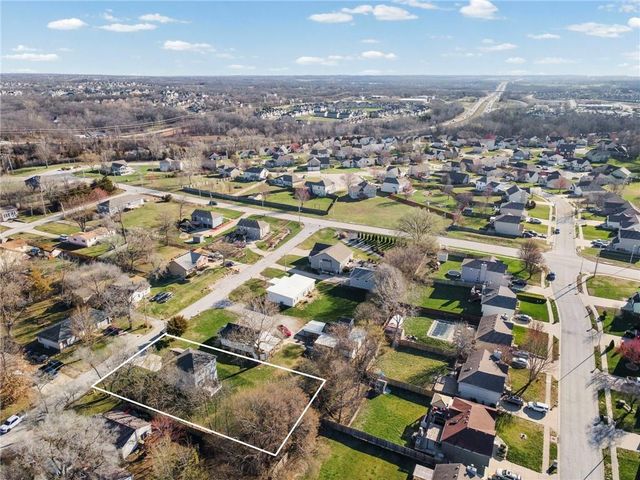 3611 NE 82nd Street, Kansas City, MO 64119