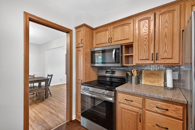 3974 Zealand Avenue N, New Hope, MN 55427