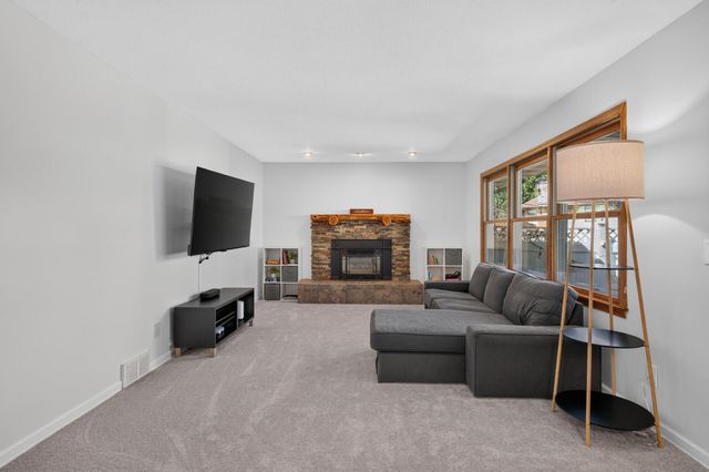 3974 Zealand Avenue N, New Hope, MN 55427