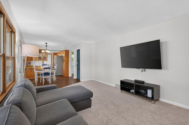 3974 Zealand Avenue N, New Hope, MN 55427