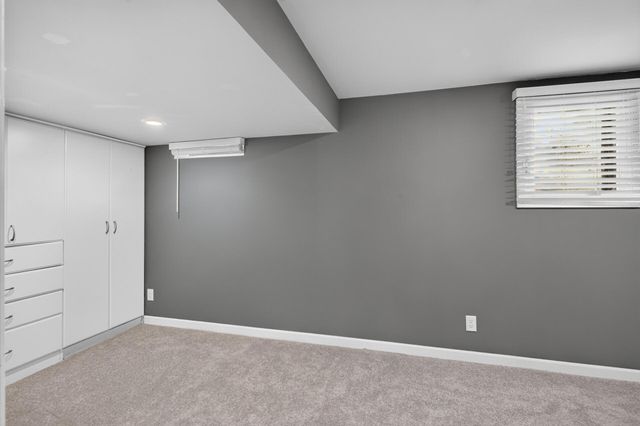3974 Zealand Avenue N, New Hope, MN 55427