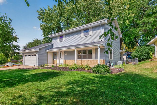 3974 Zealand Avenue N, New Hope, MN 55427