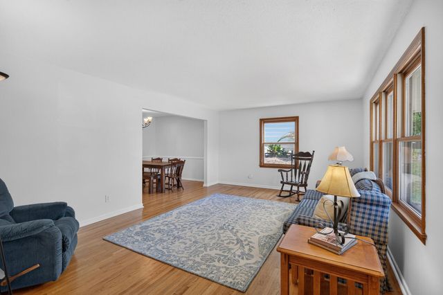 3974 Zealand Avenue N, New Hope, MN 55427