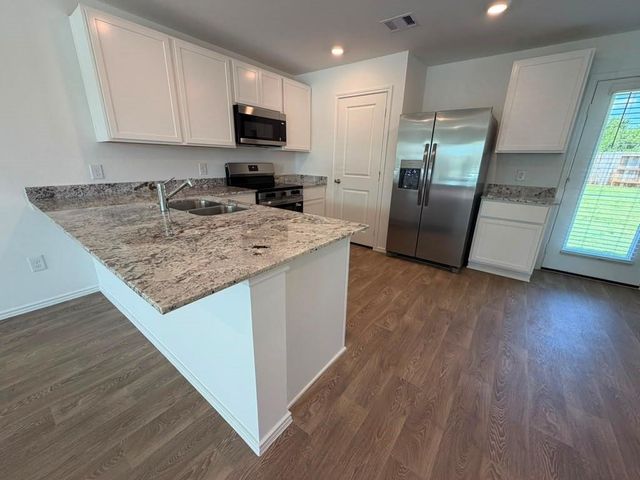 6003 Pineapple Street, Houston, TX 77048