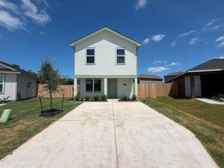 6003 Pineapple Street, Houston, TX 77048