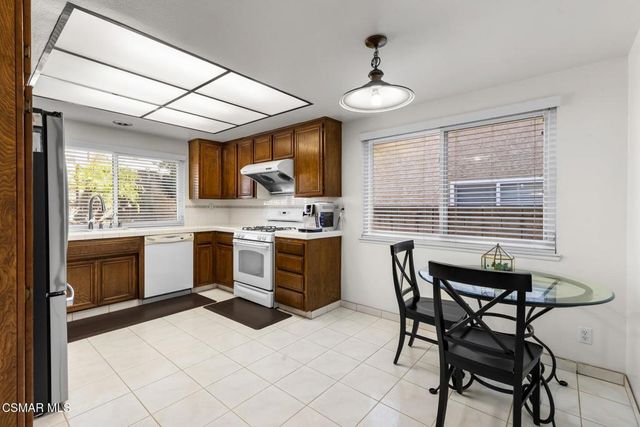 2162 Yosemite Avenue, Simi Valley, CA 93063