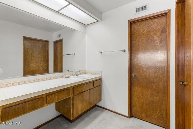 2162 Yosemite Avenue, Simi Valley, CA 93063