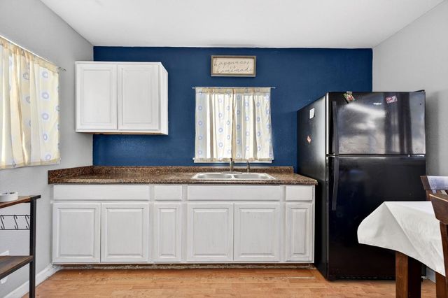 123 Prado Street, Salinas, CA 93906