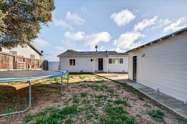 123 Prado Street, Salinas, CA 93906