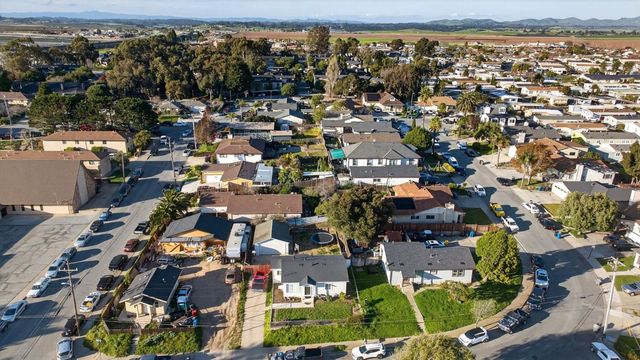 123 Prado Street, Salinas, CA 93906