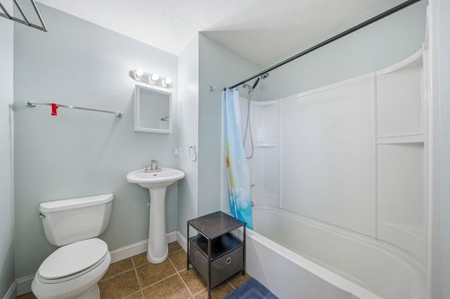 691 Randolph St, Abington, MA 02351