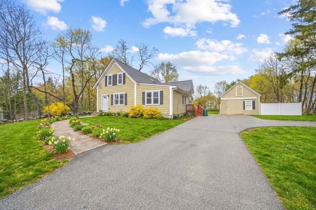 691 Randolph St, Abington, MA 02351