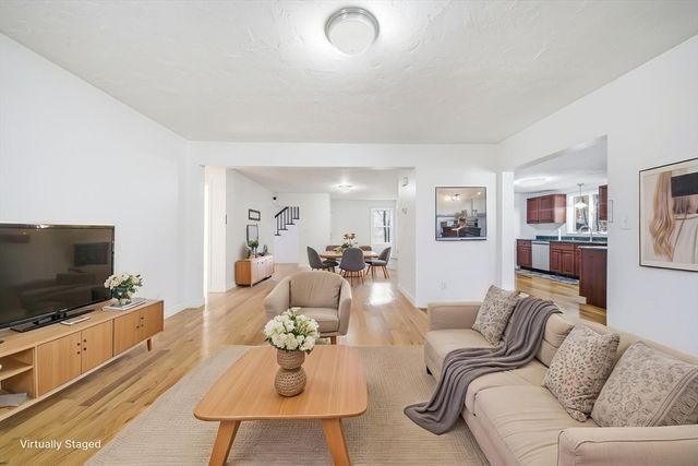 691 Randolph St, Abington, MA 02351