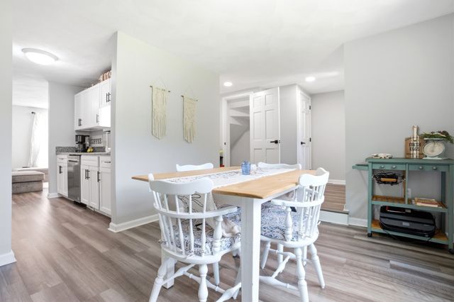 44 Quail Run 44, Tewksbury, MA 01876