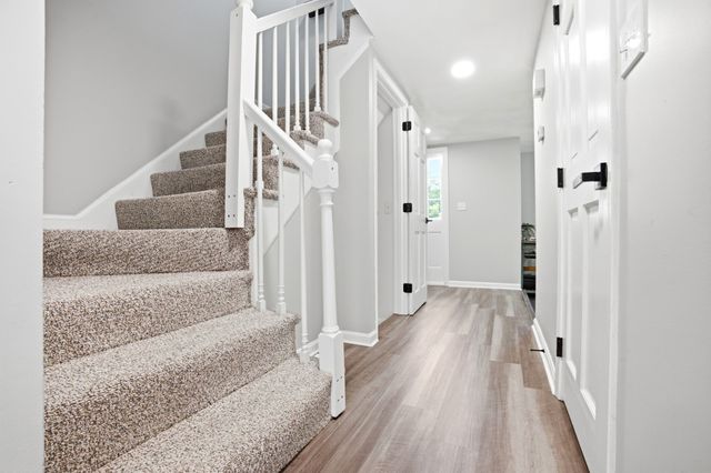 44 Quail Run 44, Tewksbury, MA 01876